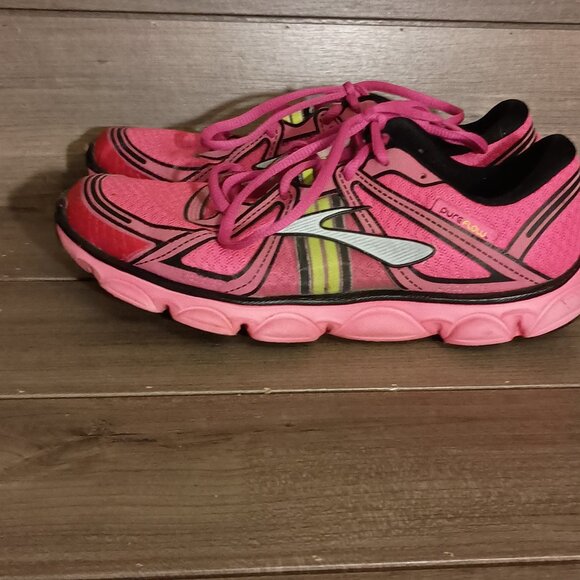 Brooks PureFlow Women Pink Running Shoes Size 6 - Picture 6 of 13